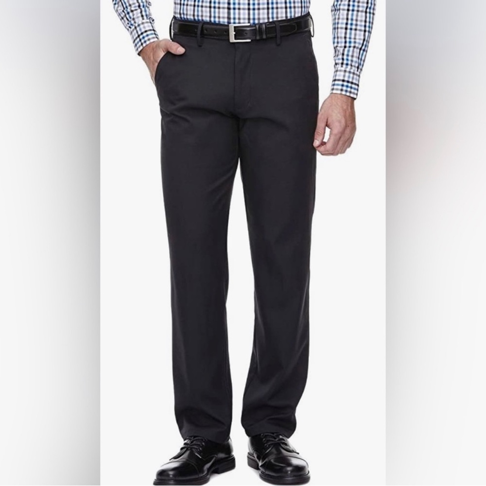 Mens black dress pants. Absolutely gorgeous in person.